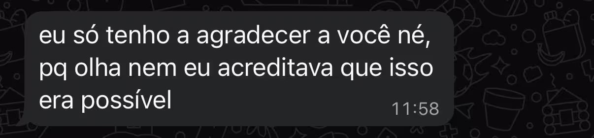 Print de tela com depoimento de aluno satisfeito no WhatsApp