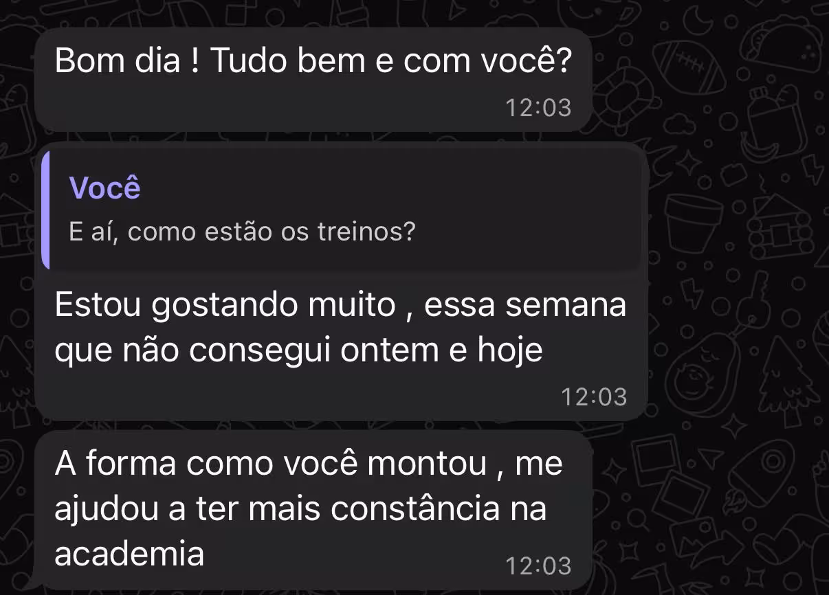 Print de tela com depoimento de aluno satisfeito no WhatsApp